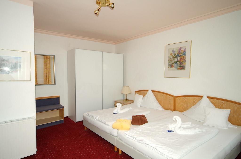 Wellness Hotel Garni Krone Baiersbronn Cameră foto