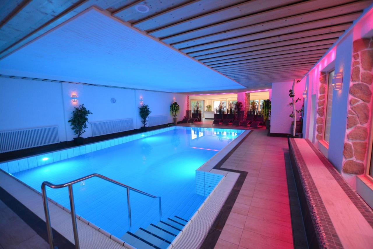 Wellness Hotel Garni Krone Baiersbronn Exterior foto