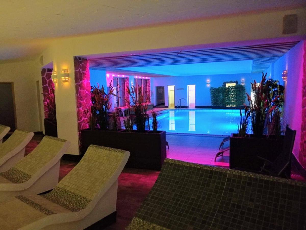Wellness Hotel Garni Krone Baiersbronn Exterior foto